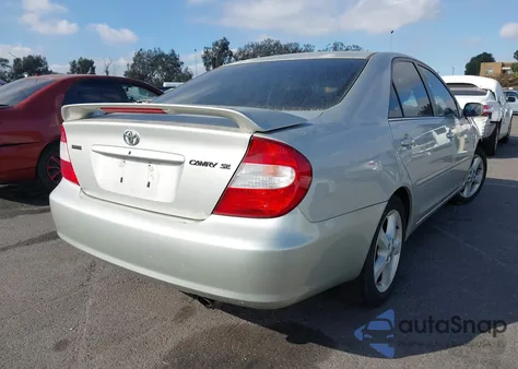 2002 Toyota Camry Se from USA, damaged, VIN 4T1BE32K02U048955